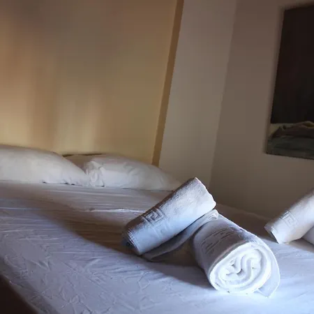 Atico Aires De Gredos Appartement Candeleda Buitenkant foto